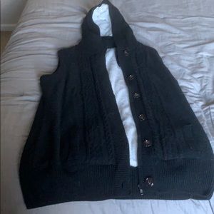 XL Black Knit Hooded Sweater Vest